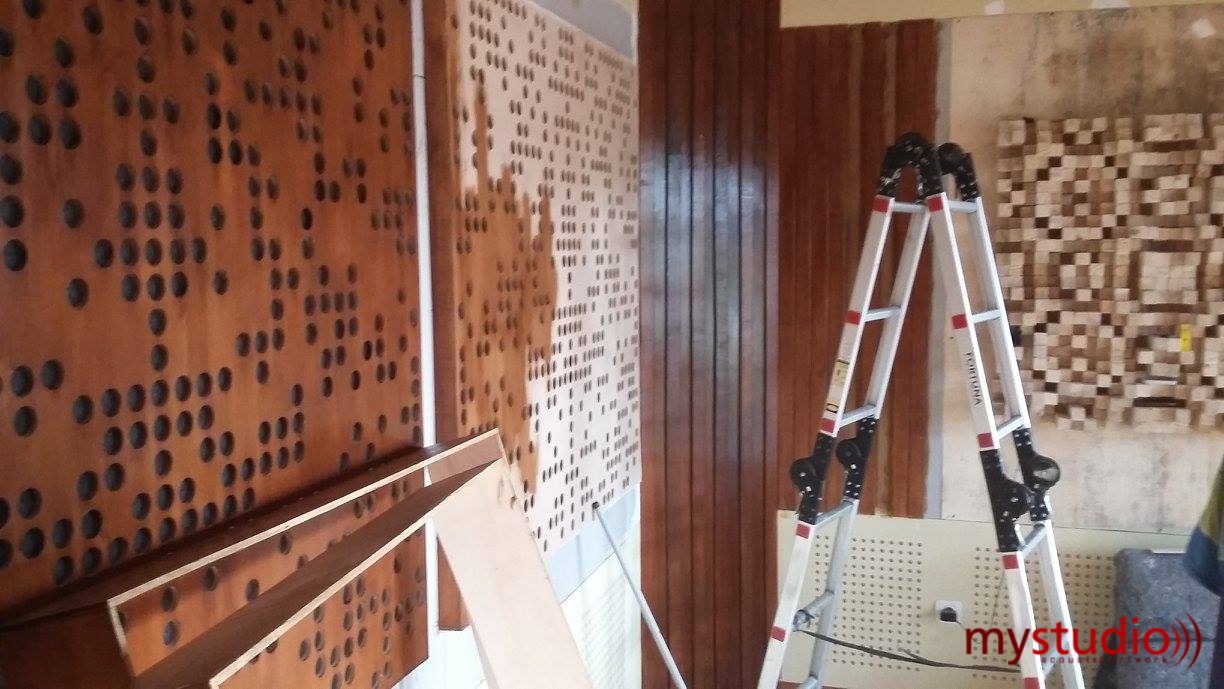 MACAM DAN JENIS MATERIAL DAN PANEL AKUSTIK RUANG